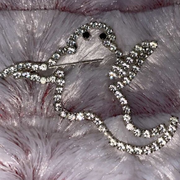 Rhinestone Ghost brooch - Picture 1 of 2